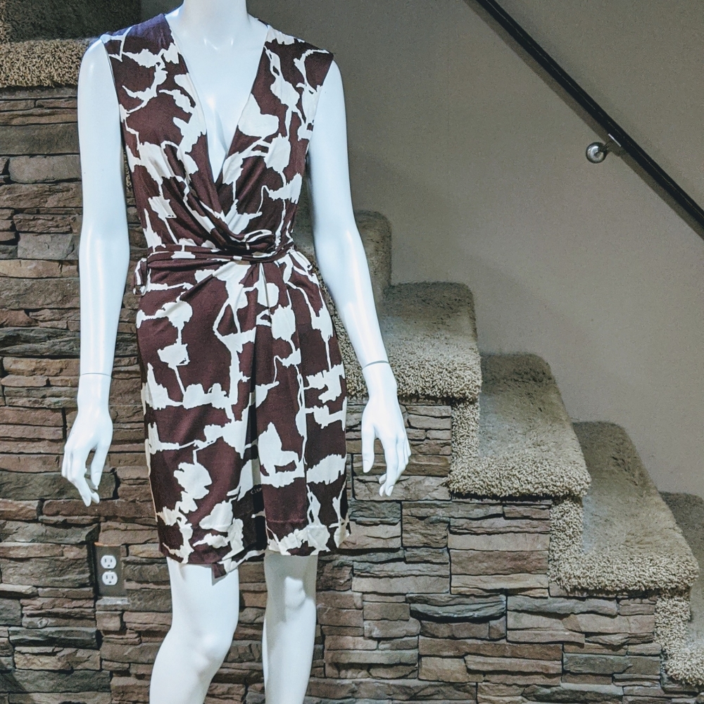 DVF 100% silk wrap dress 6
